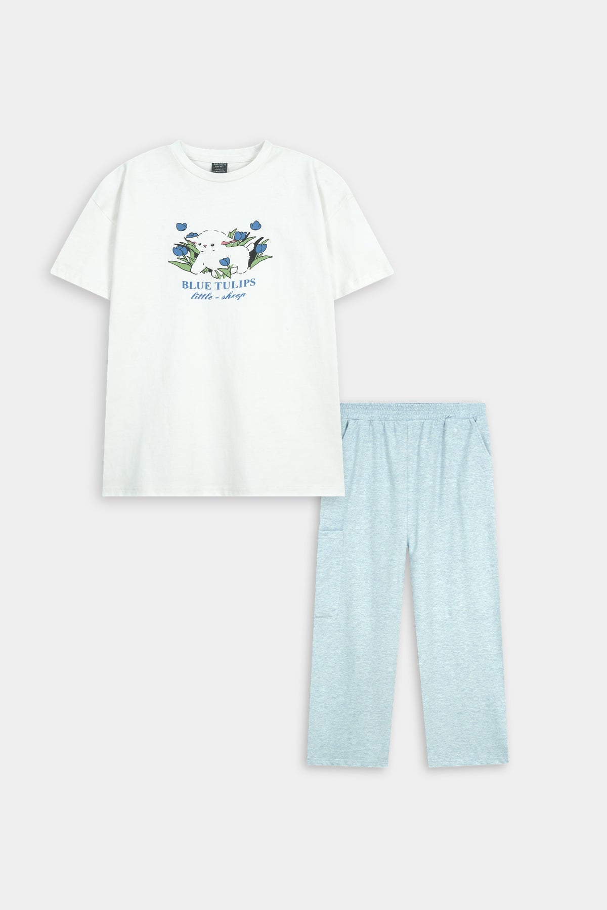 Little Sheep & Blue  Tulips Graphic Co-ord  Set